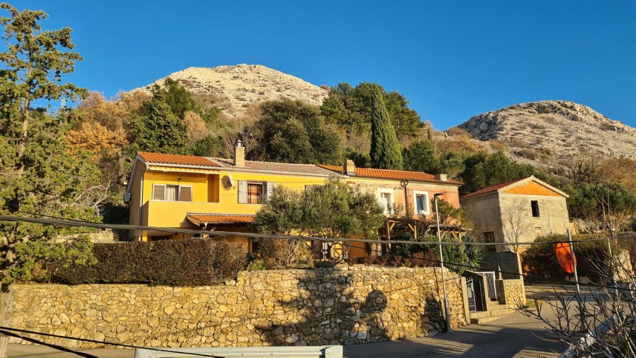 Studio Apartman Stara Baska Stara Baška Exterior foto