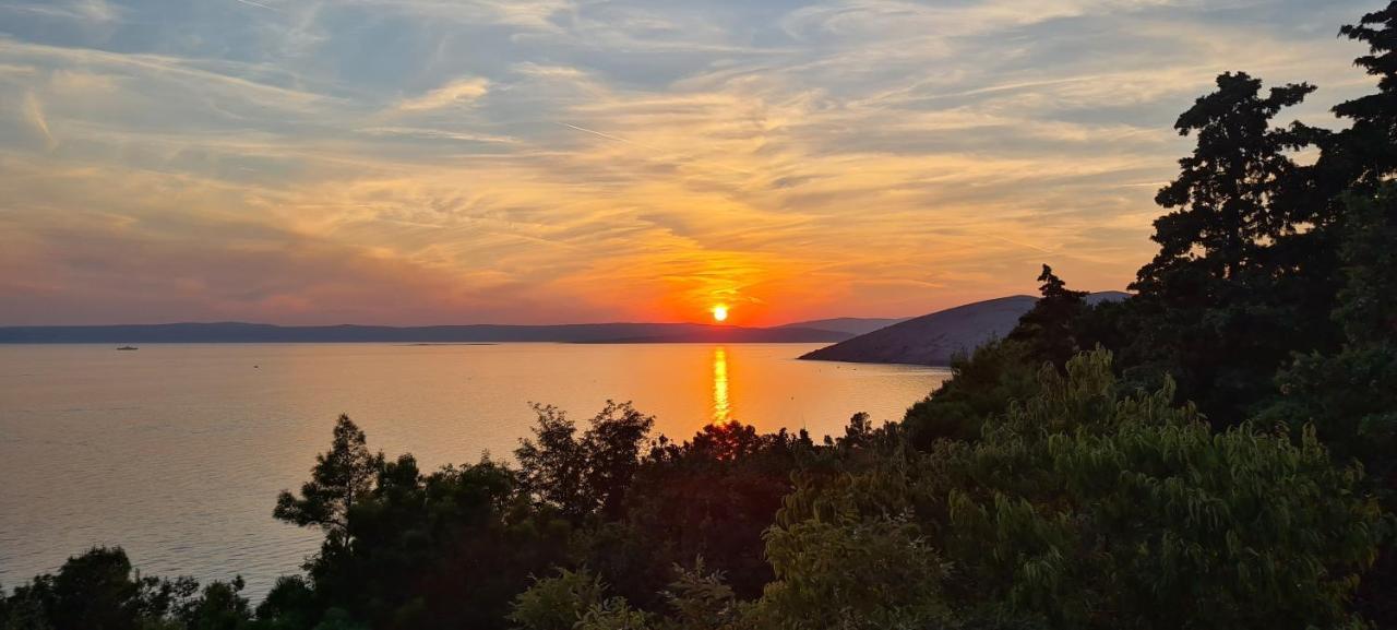 Studio Apartman Stara Baska Stara Baška Exterior foto
