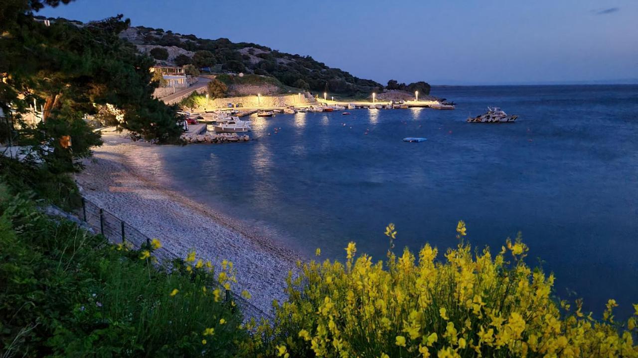 Studio Apartman Stara Baska Stara Baška Exterior foto